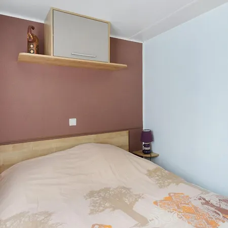 Mobilehome 5 Personnes Hébergement de vacances Les Mathes
